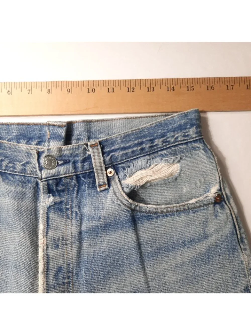 Vintage Levis Jeans Mens 34x30 (Fits 30x30) 501 Distressed Faded USA 80s 1985